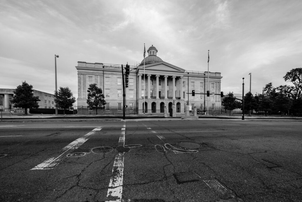 Black and white photo of a historic building in Jackson, Mississippi